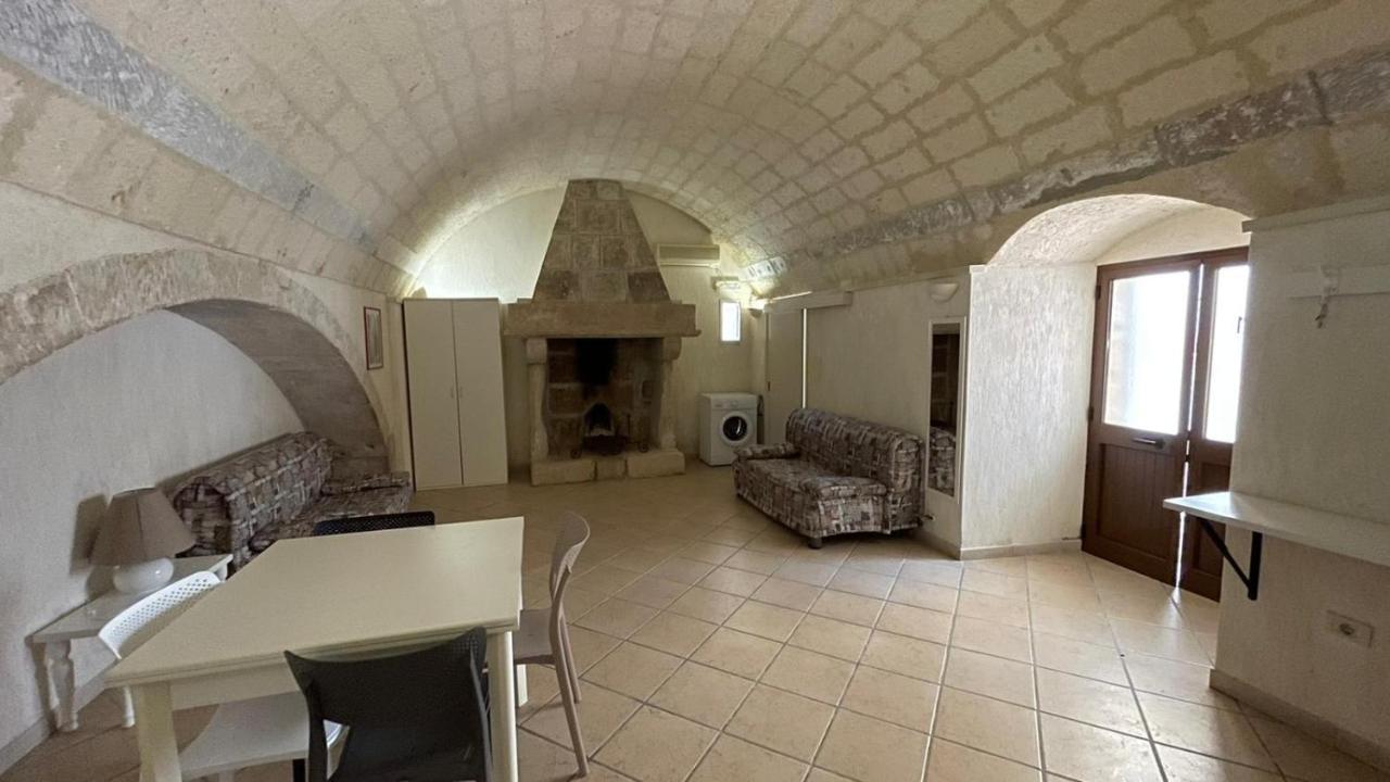 Corte Nel Borgo Apartment Минервино ди Лече Екстериор снимка
